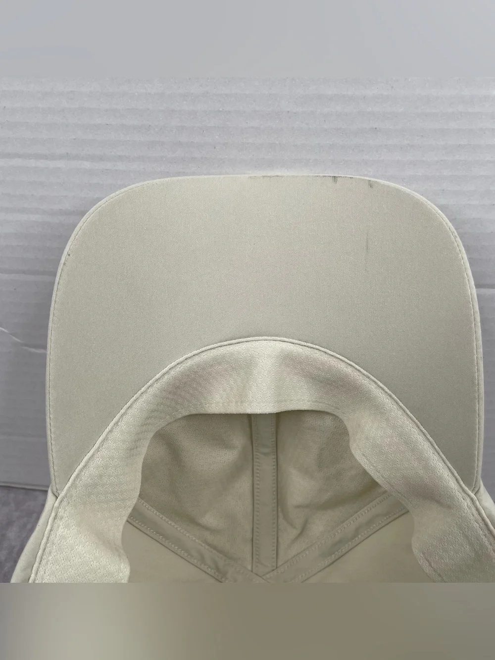 Lululemon Baller Hat Cap Strapback Womens One Size OS Beige Cream Active Gym